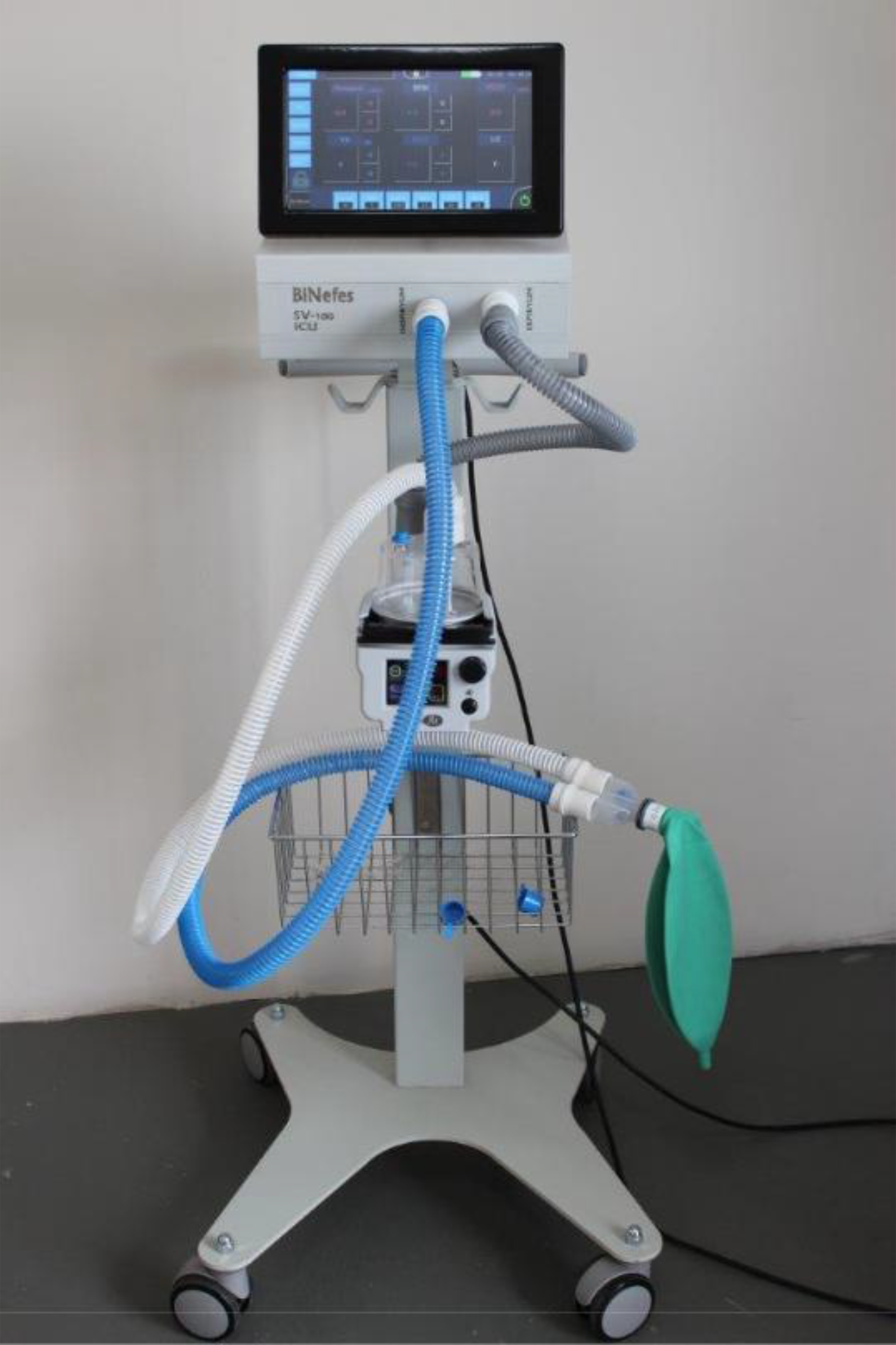 BiNEFES SV-100 ICU VENTILATOR